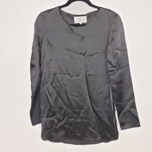 MMM black long sleeve blouse